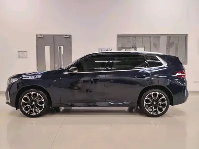 BMW X3 2025, 10000 км, за 299000 CNY