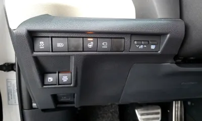 Toyota Sienna 2021, 56999 км, за 46900000 KRW - фото 36