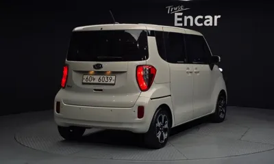 Kia Ray 2012, 149417 км, за 4950000 KRW