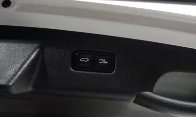 Kia Canival 2022, 87524 км, за 26490000 KRW - фото 20