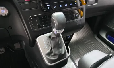 Hyundai Staria 2025, 33905 км, за 36400000 KRW - фото 9
