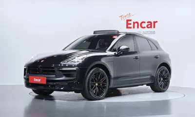 Porsche Macan · 2024 год