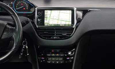 Peugeot 2008 2018, 30891 км, за 8500000 KRW - фото 14