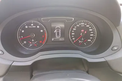 Audi Q3 2017, 92400 км, за 64607.9 CNY - фото 11