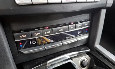 Mercedes-Benz E-Class 2016, 124811 км, за 11690000 KRW - фото 16