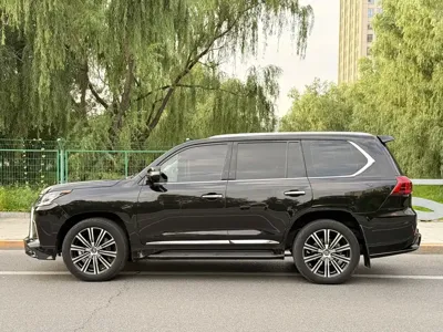 Lexus LX 2018, 56000 км, за 1158000 CNY - фото 6