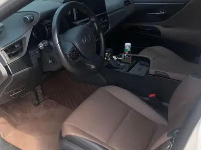Lexus ES 2024, 50000 км, за 179800 CNY - фото 4