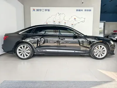 Audi A6L 2023, 51400 км, за 239899 CNY