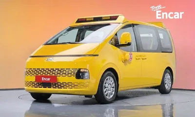 Hyundai Staria · 2023 год