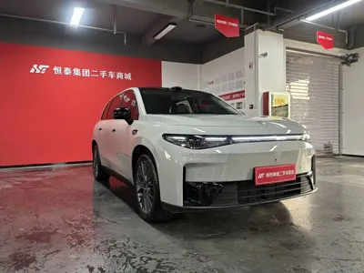Leapmotor Leapmotor C10 2025, 28000 км, за 108800 CNY - фото 3