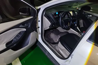 Ford Focus 2018, 44600 км, за 36661.45 CNY - фото 4