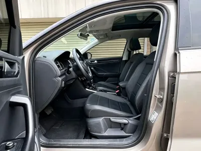 Volkswagen T-Roc 2019, 72200 км, за 44600 CNY