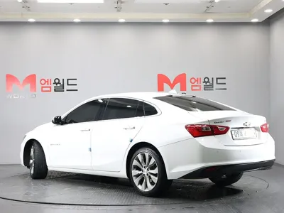 ChevroletGMDaewoo Malibu 2018, 102500 км, за 7500000 KRW
