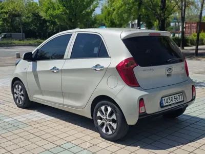 Kia Morning 2016, 128046 км, за 5000000 KRW