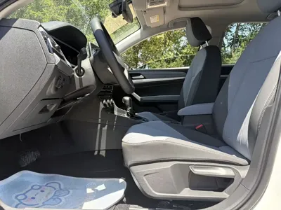 Volkswagen Lavida 2022, 18500 км, за 79800 CNY