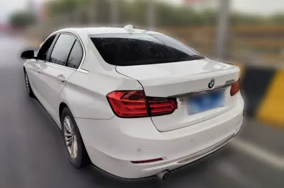 BMW 3 Series 2015, 92700 км, за 54023.46 CNY - фото 4
