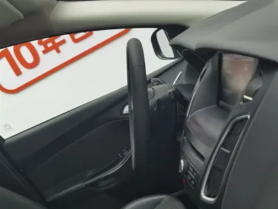 Ford Focus 2016, 59800 км, за 23900 CNY - фото 22