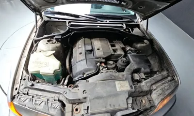 BMW 3-Series 2000, 275489 км, за 2400000 KRW - фото 6