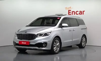 Kia Canival · 2015 год