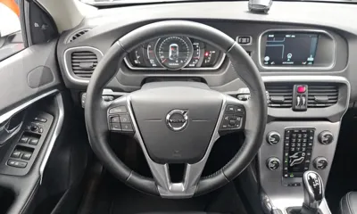Volvo V40 2017, 92430 км, за 8700000 KRW - фото 13