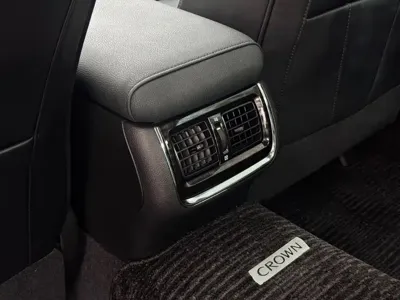 Toyota Crown 2017, 69000 км, за 145800 CNY - фото 20