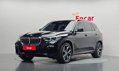 BMW X5 · 2021 год