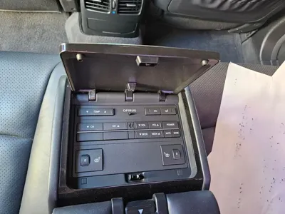 Kia Opirus 2009, 144070 км, за 1800000 KRW - фото 9