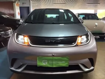 BYD Dolphin 2022, 45900 км, за 54700 CNY