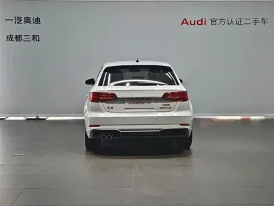 Audi A3 2020, 81000 км, за 73800 CNY - фото 5