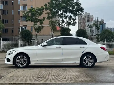 Mercedes-Benz C-Class 2018, 90000 км, за 92800 CNY