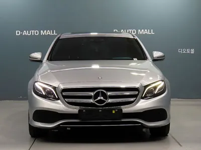 Mercedes-Benz E-Class · 2017 год