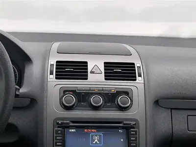 Volkswagen Touran 2014, 78700 км, за 23900 CNY - фото 12