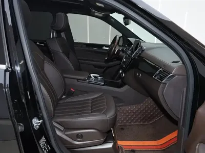Mercedes-Benz GLS 2018, 44000 км, за 388000 CNY - фото 14