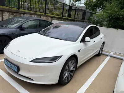 Tesla Model 3 2024, 44562 км, за 36700000 KRW