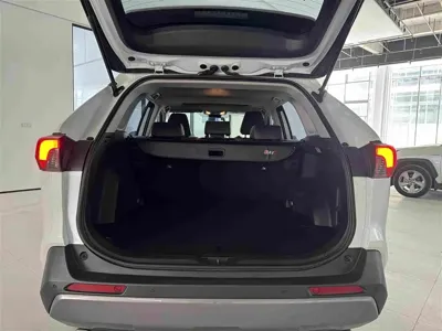 Toyota RAV4 2022, 13000 км, за 106800 CNY - фото 22