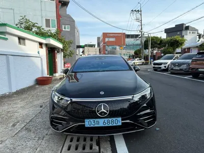 Mercedes-Benz EQS · 2022 год