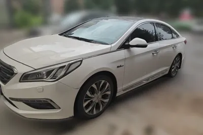 Hyundai Sonata · 2015 год