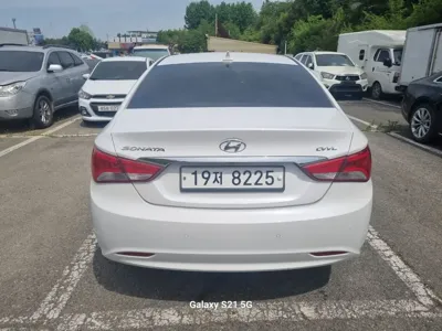Hyundai Sonata 2014, 159486 км, за 4990000 KRW