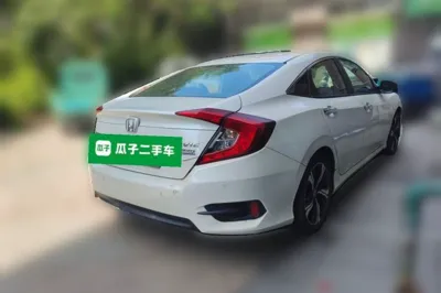 Honda Civic 2016, 80900 км, за 61355.74 CNY