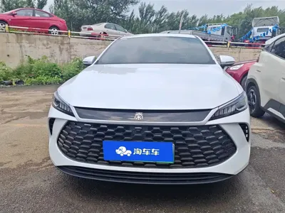 BYD Qin Plus 2025, 28400 км, за 59800 CNY