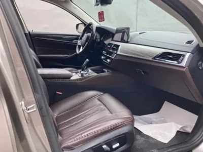 BMW 5 Series 2017, 91000 км, за 114900 CNY - фото 10