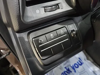 KG_Mobility_Ssangyong TIBOLI 2018, 165430 км, за 7300000 KRW - фото 15