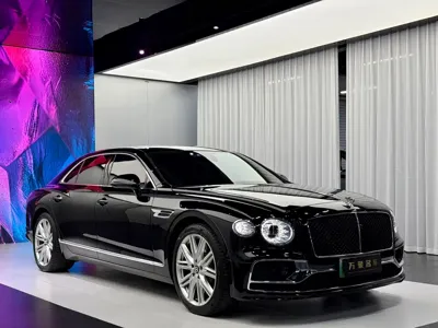 Bentley Flying Spur PHEV 2024, 48000 км, за 1697000 CNY