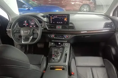 Audi Q5L 2022, 98300 км, за 180235.55 CNY - фото 12