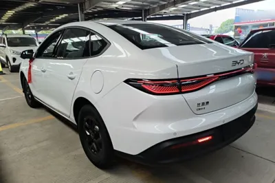 BYD Seal 05 DM-i 2026, 100 км, за 87646.22 CNY