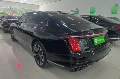 Hongqi H9 2024, 31900 км, за 188422.15 CNY