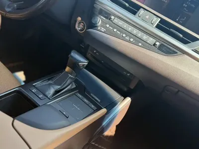 Lexus ES 2019, 160000 км, за 129000 CNY - фото 7