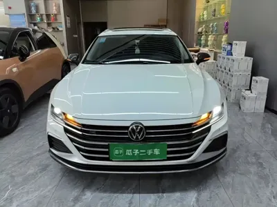Volkswagen CC 2021, 83699 км, за 104300 CNY