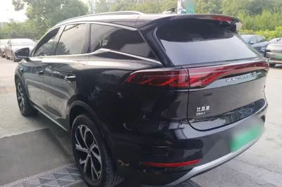 BYD Tang New Energy 2025, 6700 км, за 159887.03 CNY
