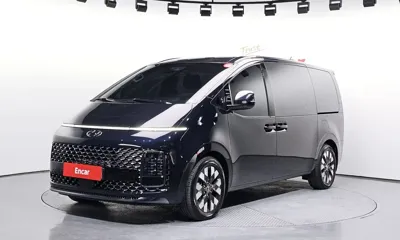 Hyundai Staria · 2022 год